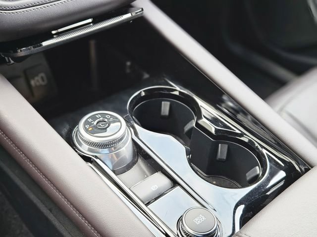 Used 2025 Ford Explorer Platinum w/ LUX Leather Package image 25