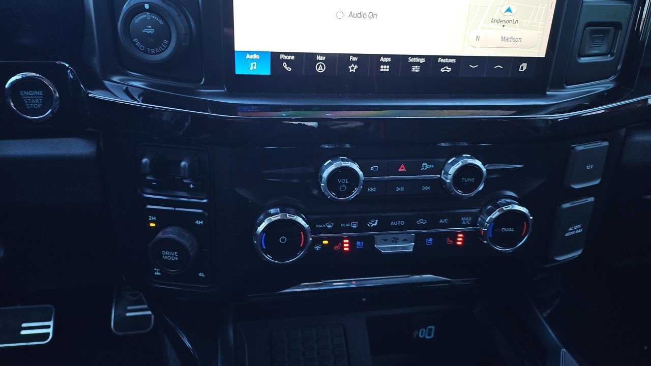 New 2026 Ford F250 Lariat w/ Black Appearance Package image 14