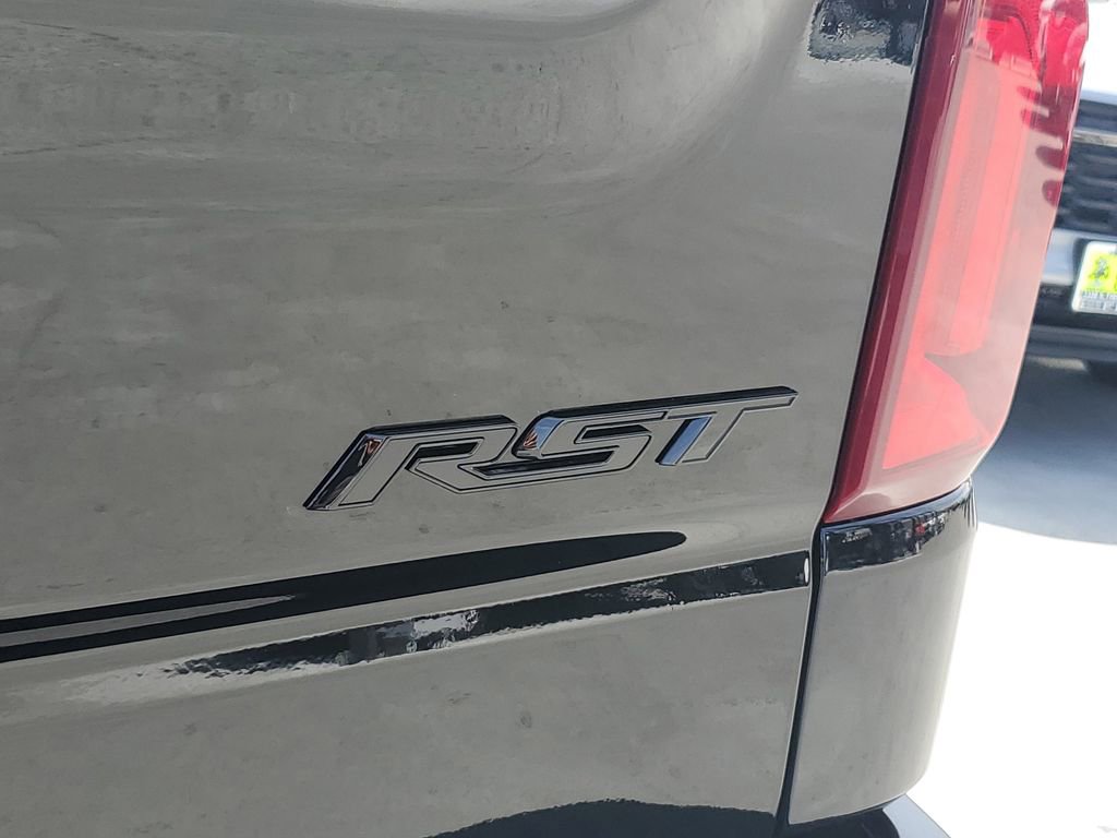 New 2026 Chevrolet Silverado 1500 RST w/ Redline Edition image 5