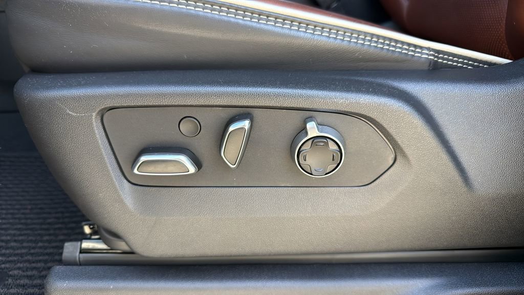 Used 2025 GMC Sierra 1500 Denali Ultimate image 7