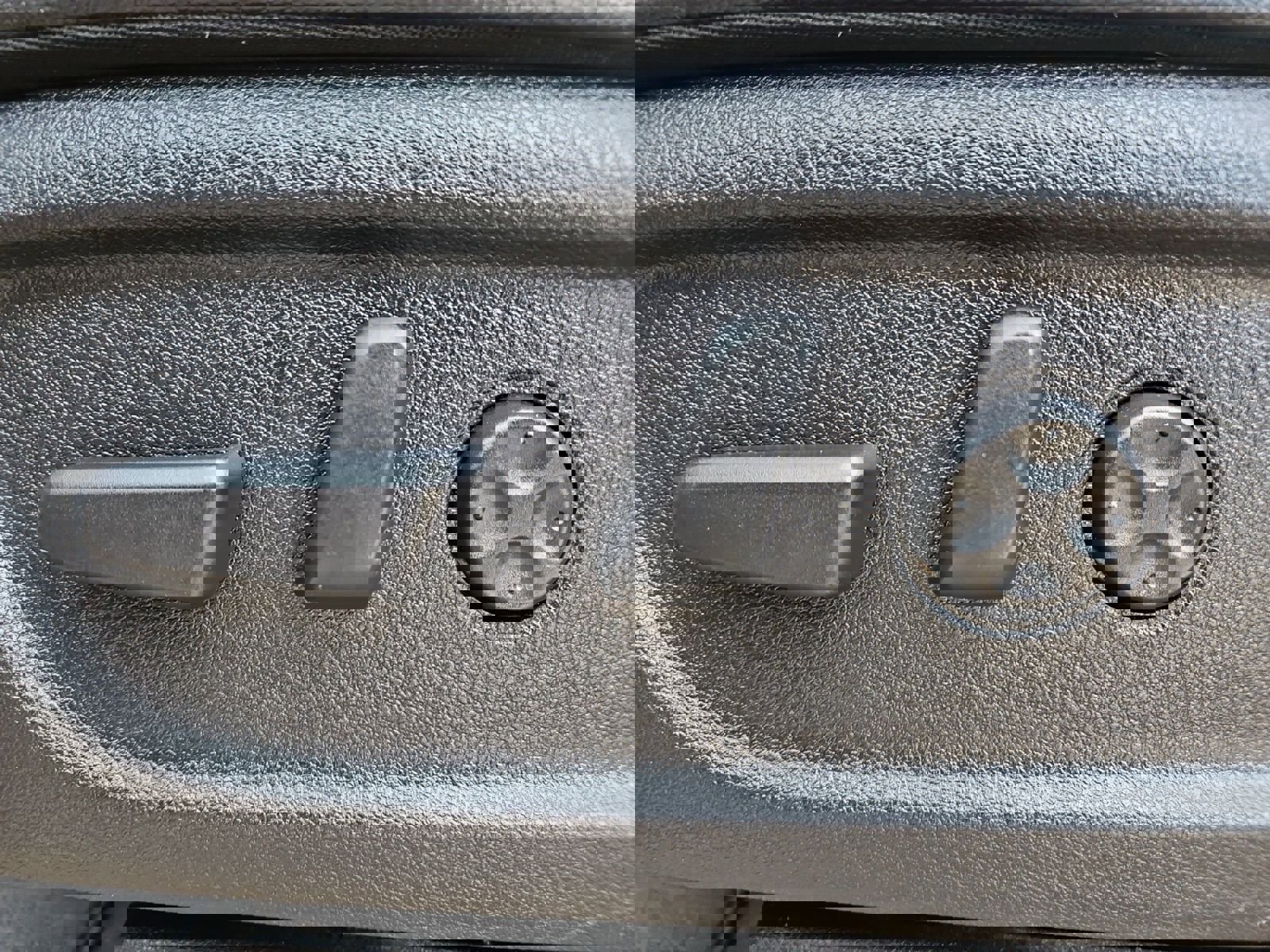 Used 2020 Kia Sedona SX image 21