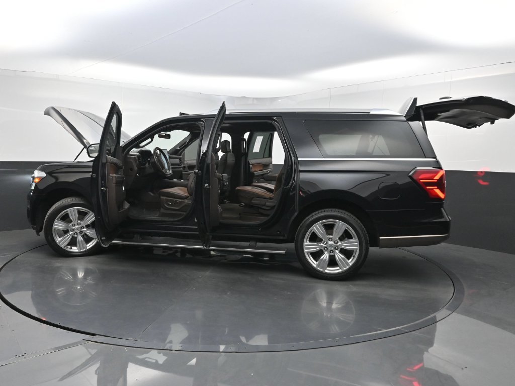 Used 2022 Ford Expedition Max King Ranch AWD/4WD image 36