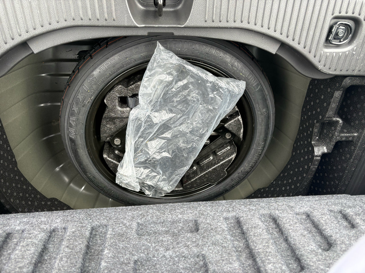 Used 2020 Chevrolet Trax LT w/ LT Convenience Package image 53