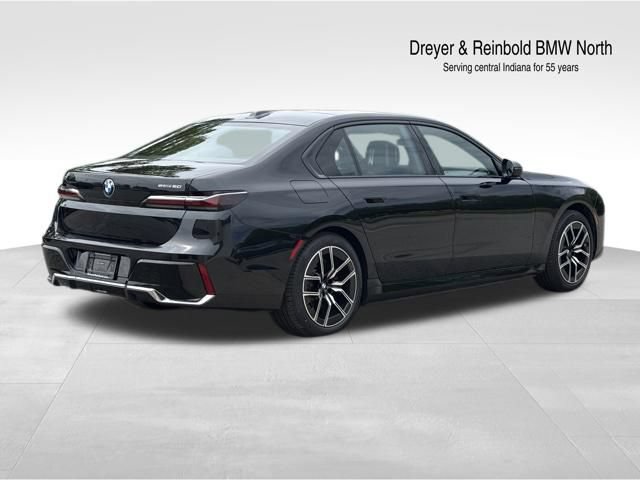 Certified 2024 BMW i7 eDrive50 w/ M Sport Package RWD image 7