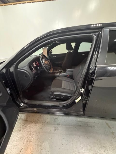 Used 2023 Dodge Charger SXT w/ Blacktop Package AWD/4WD image 15