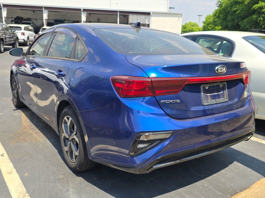 Used 2019 Kia Forte LXS FWD image 5