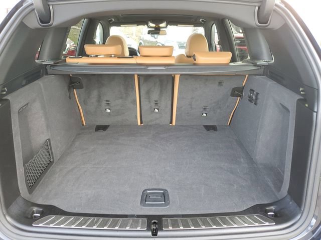 Used 2023 BMW X3 M40i w/ Premium Package image 9