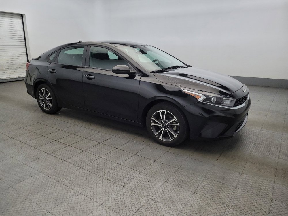 Used 2023 Kia Forte LXS image 11