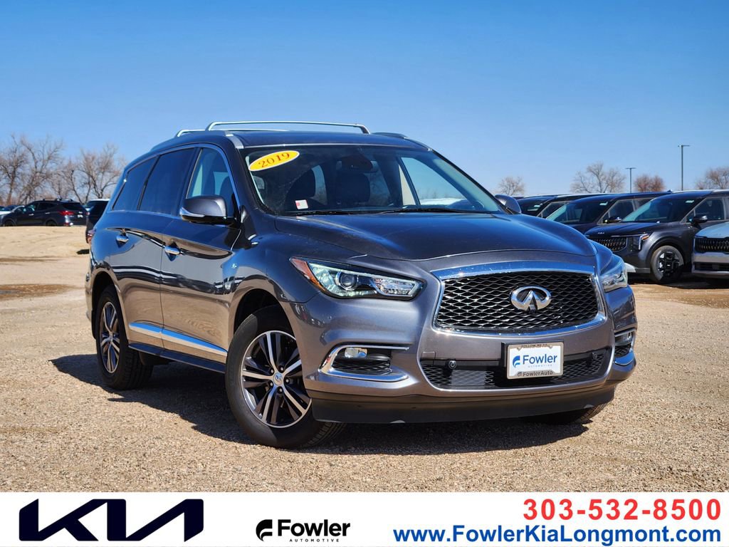 Used 2019 INFINITI QX60 Luxe w/ Essential Package
