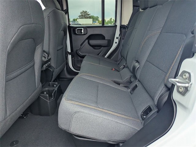 New 2025 Jeep Gladiator Sport image 27