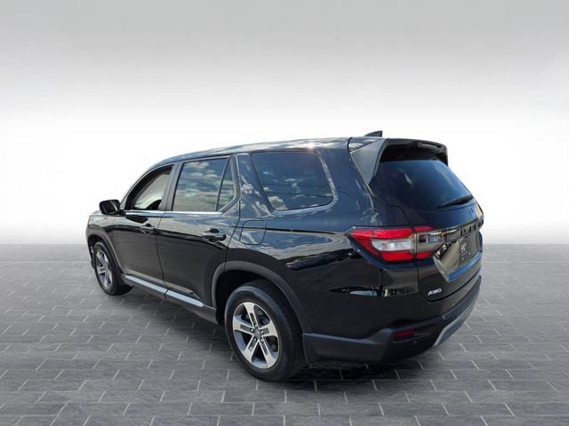 Used 2025 Honda Pilot EX-L image 5