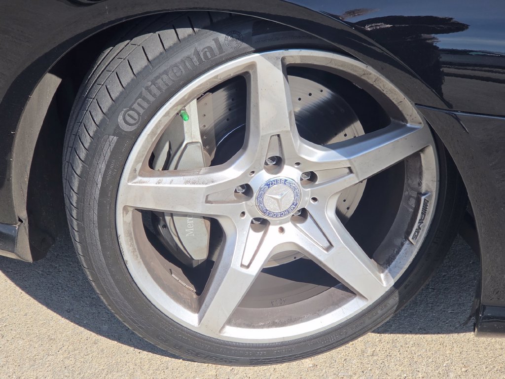 Used 2013 Mercedes-Benz SL 550 image 16