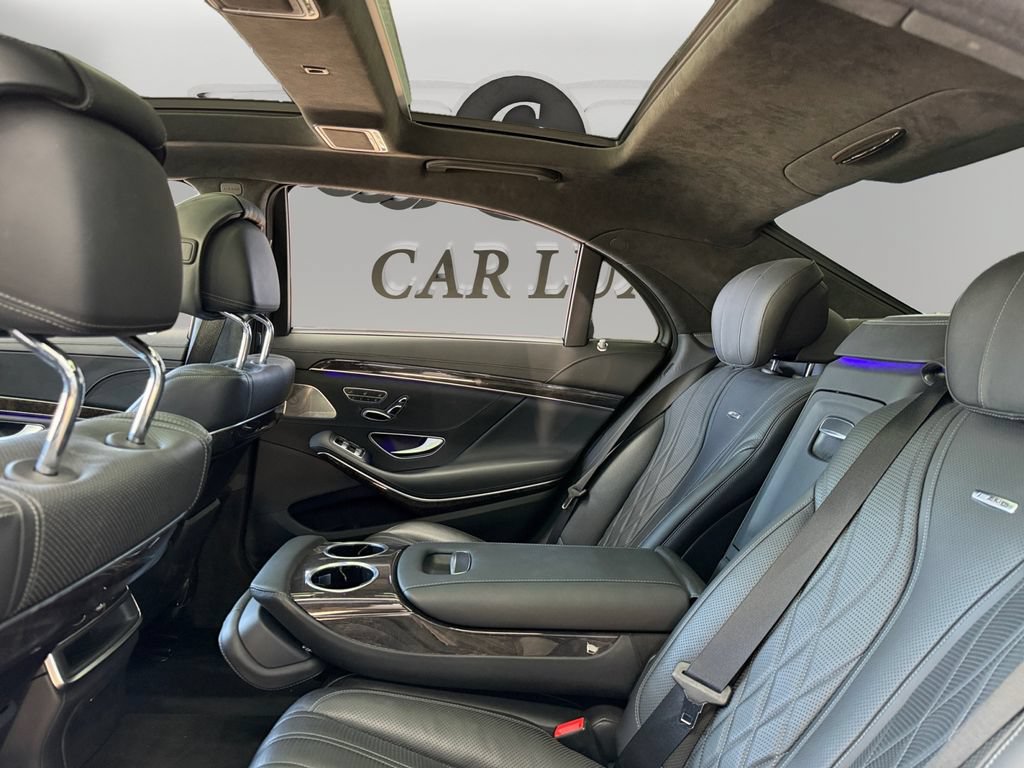 Used 2015 Mercedes-Benz S 63 AMG 4MATIC Sedan image 13
