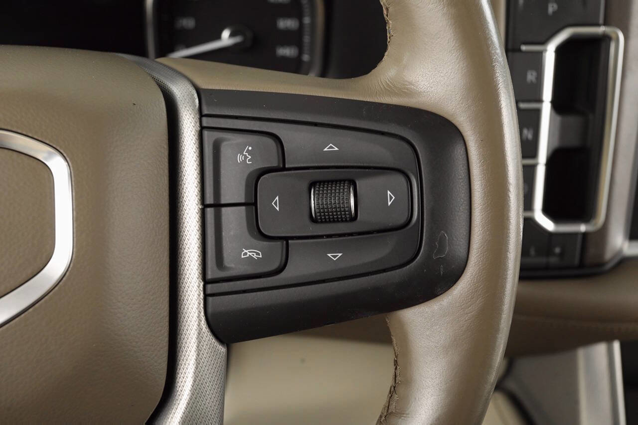 Used 2021 GMC Yukon Denali w/ Denali Premium Package image 41