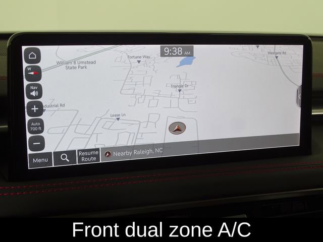 Used 2024 Genesis G70 2.5T w/ Sport Prestige Package image 8