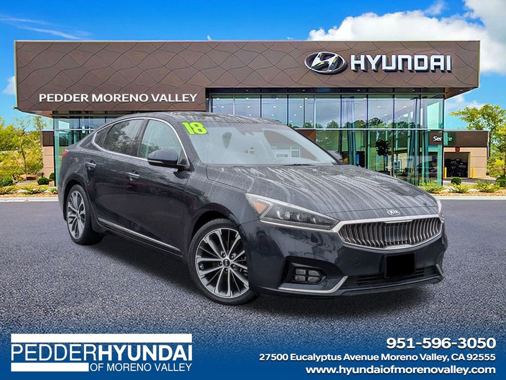 Used 2018 Kia Cadenza Technology