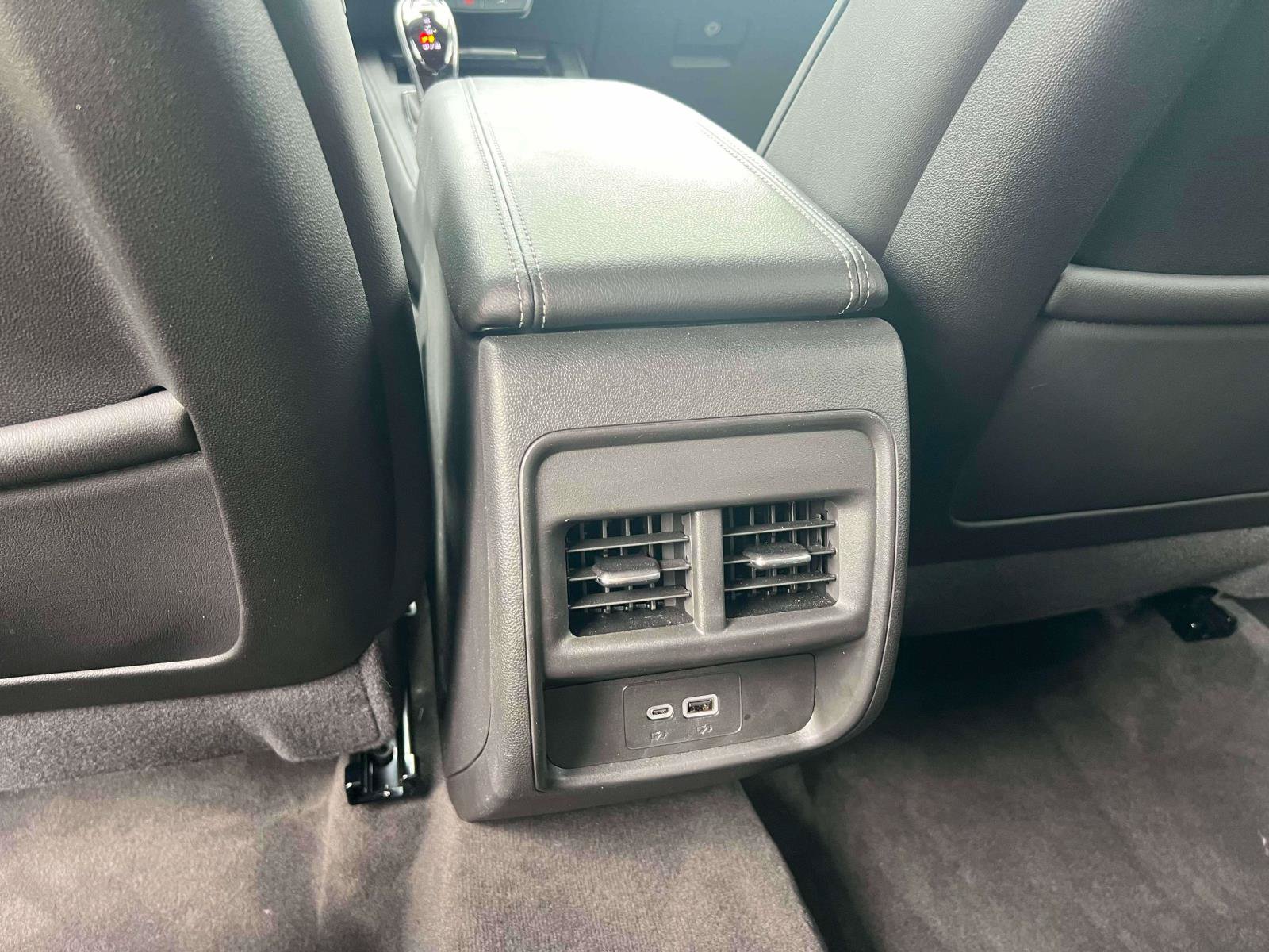 Used 2025 Cadillac XT4 Premium Luxury AWD/4WD image 26