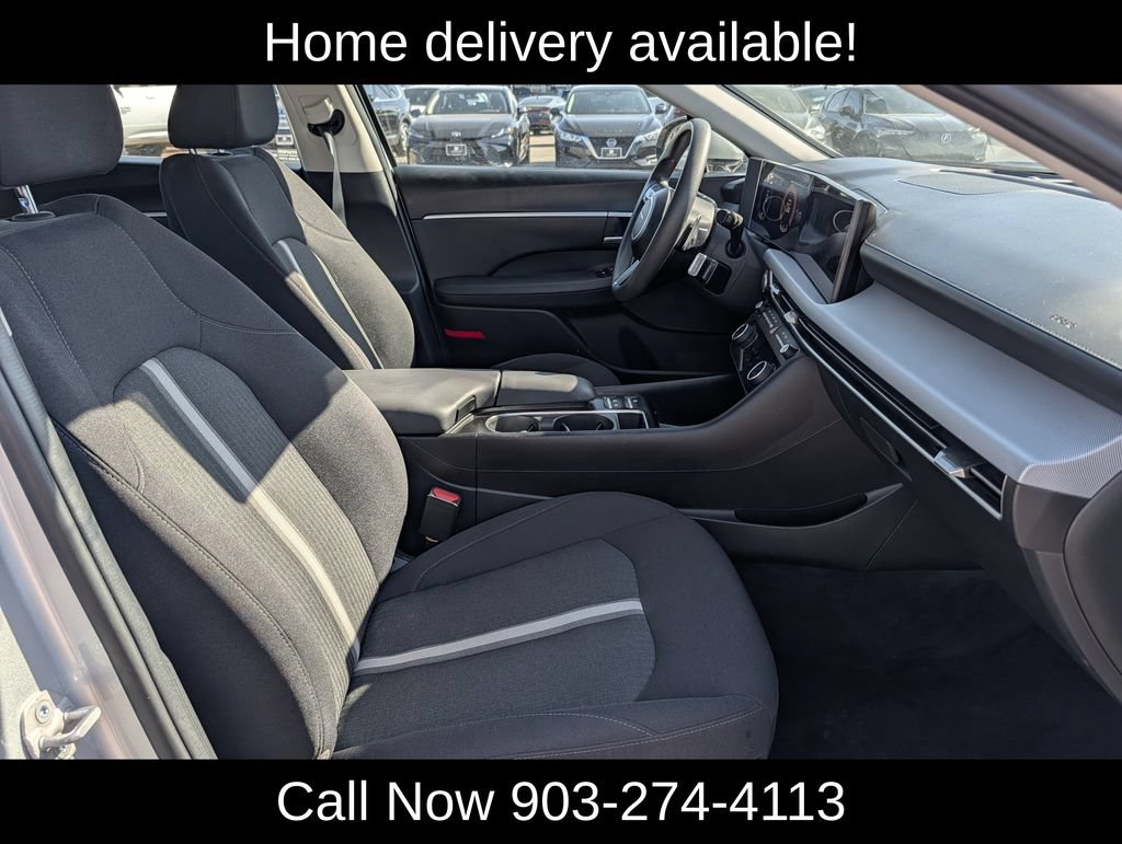 Used 2025 Hyundai Sonata SEL FWD image 23