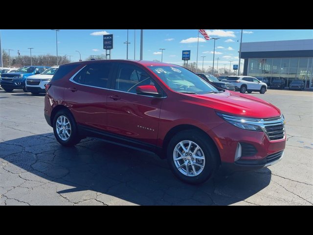 Certified 2023 Chevrolet Equinox LT image 2