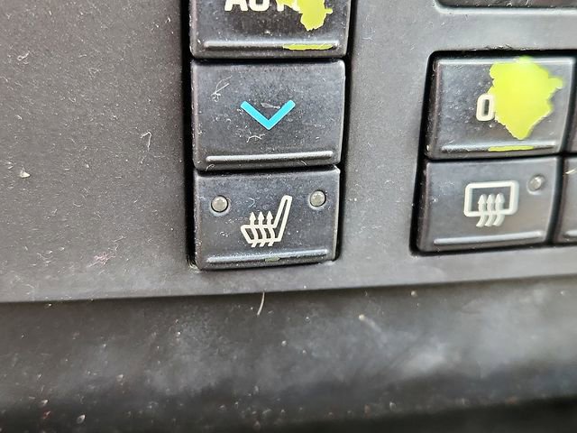 Used 2009 Buick LaCrosse CXL image 21