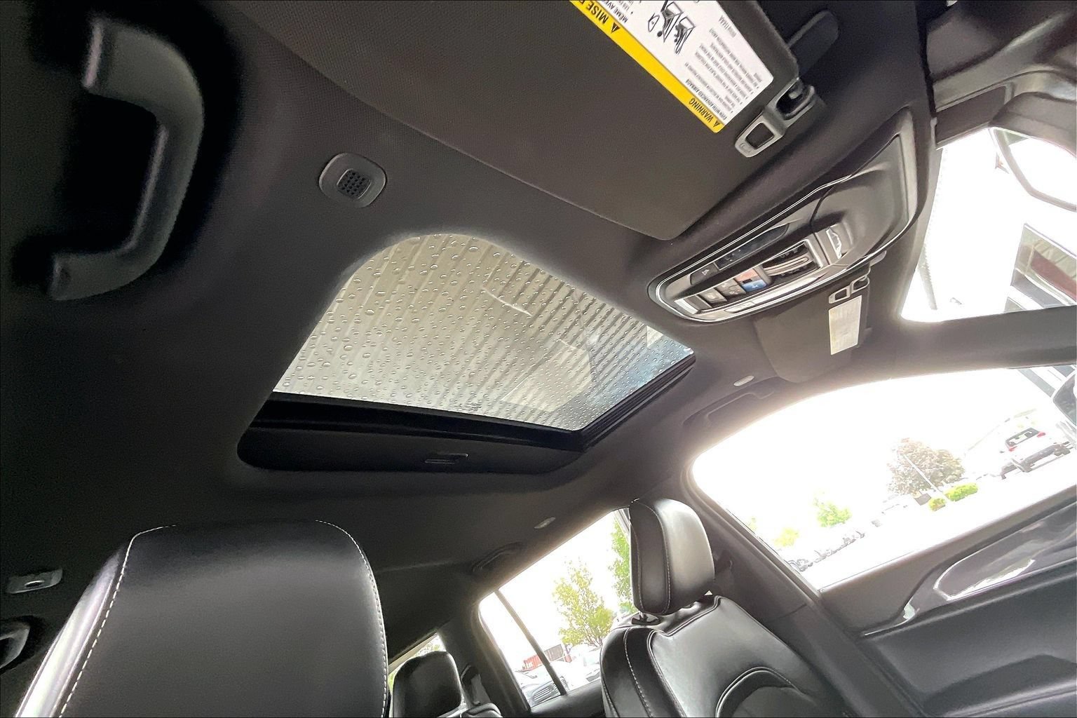 Used 2021 Jeep Grand Cherokee L Laredo AWD/4WD image 25