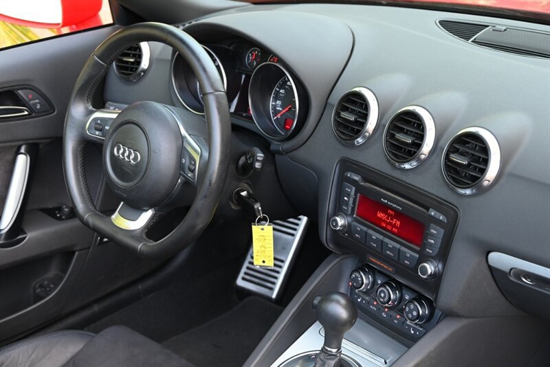 Used 2008 Audi TT 2.0T FWD image 26