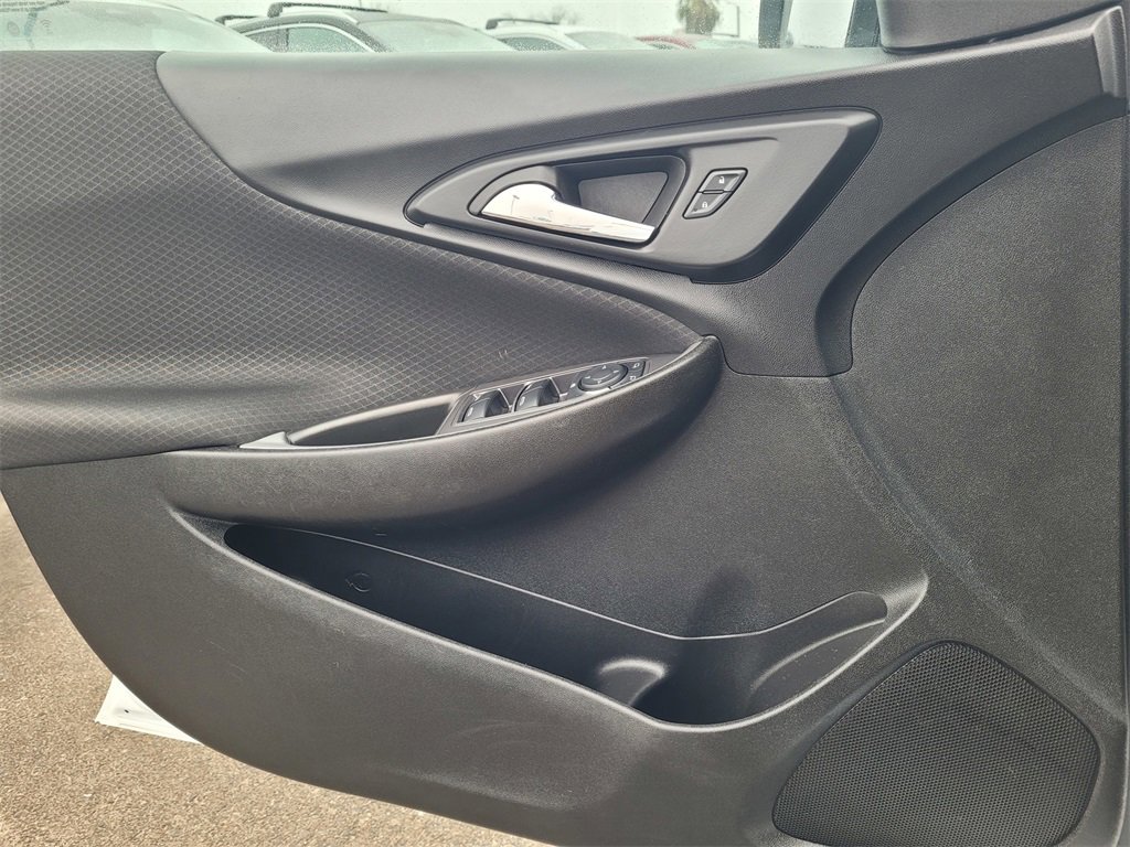 Used 2023 Chevrolet Malibu LT image 11