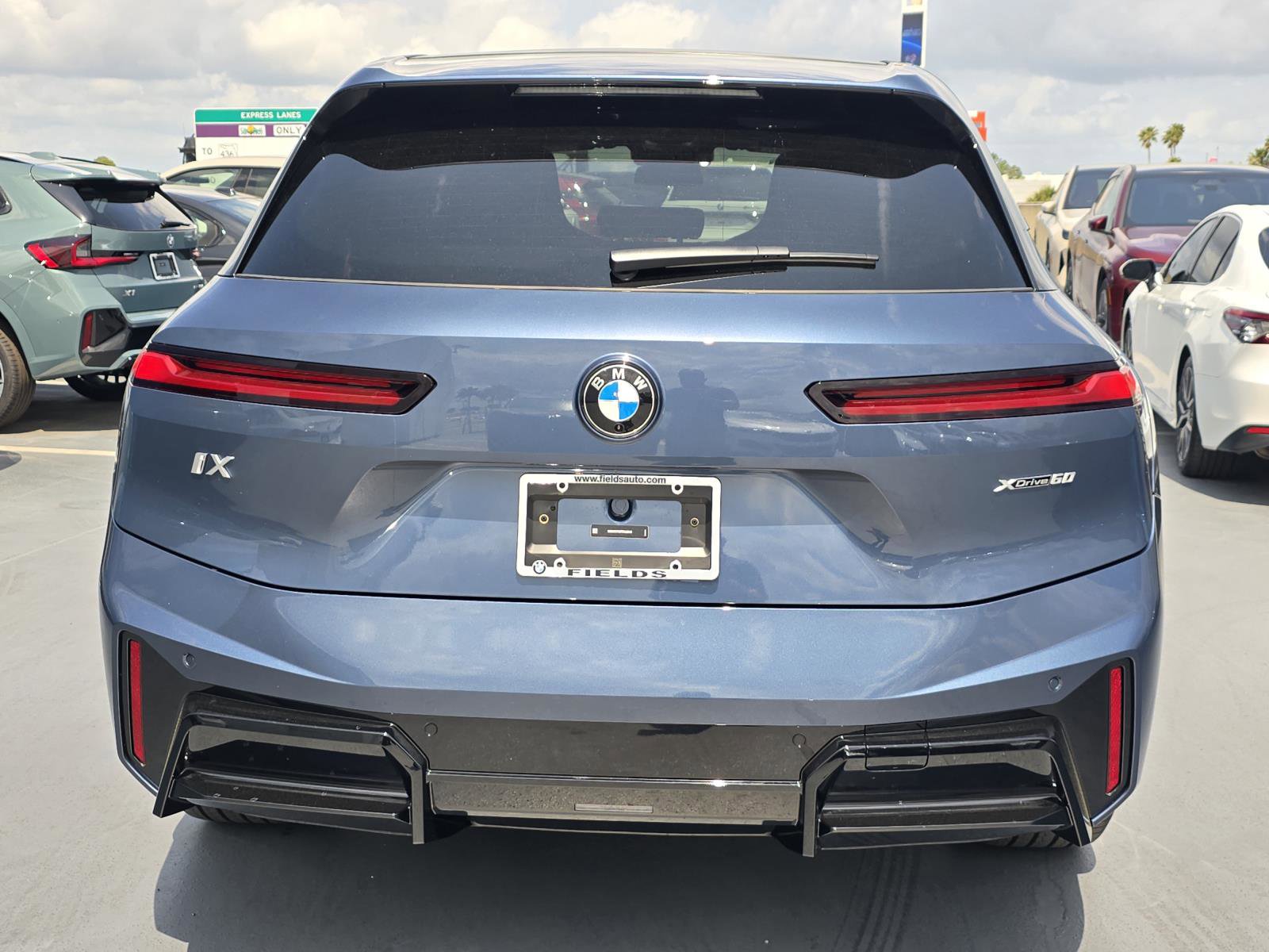 New 2026 BMW iX xDrive60 w/ M Sport Package image 4