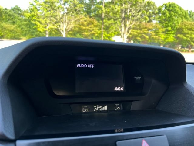 Used 2017 Acura ILX FWD image 38
