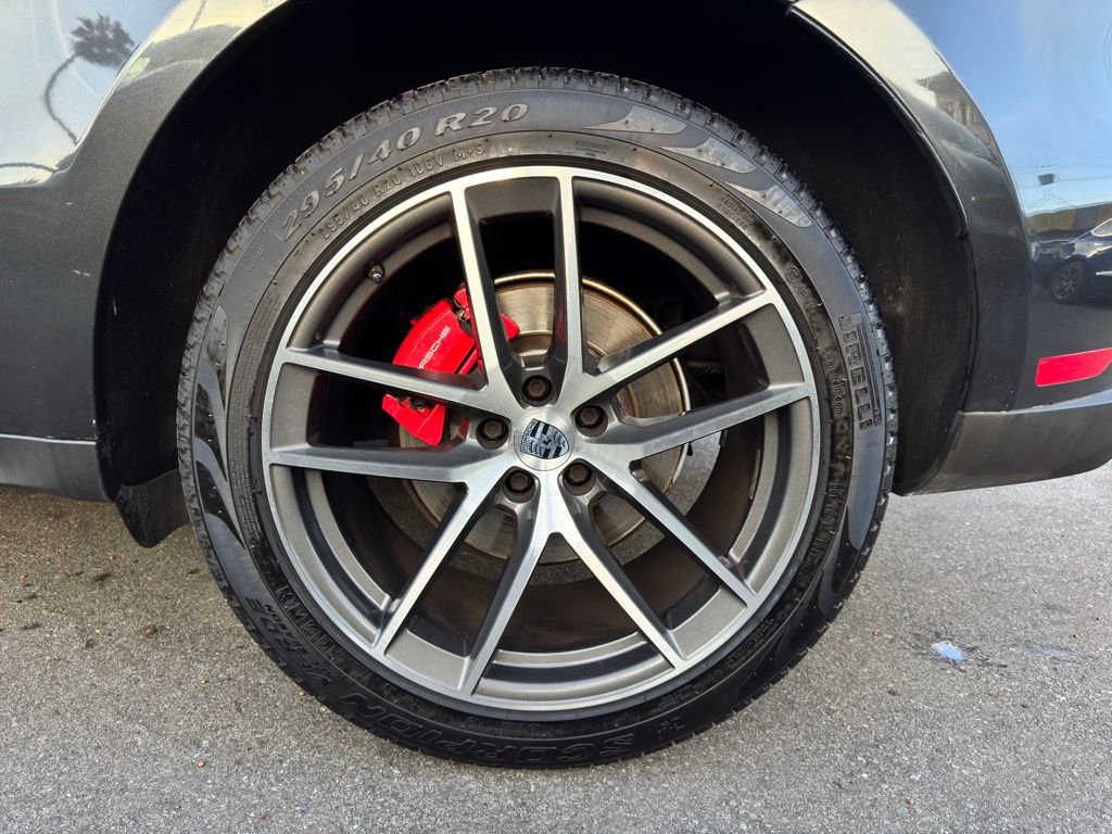 Used 2023 Porsche Macan S image 11