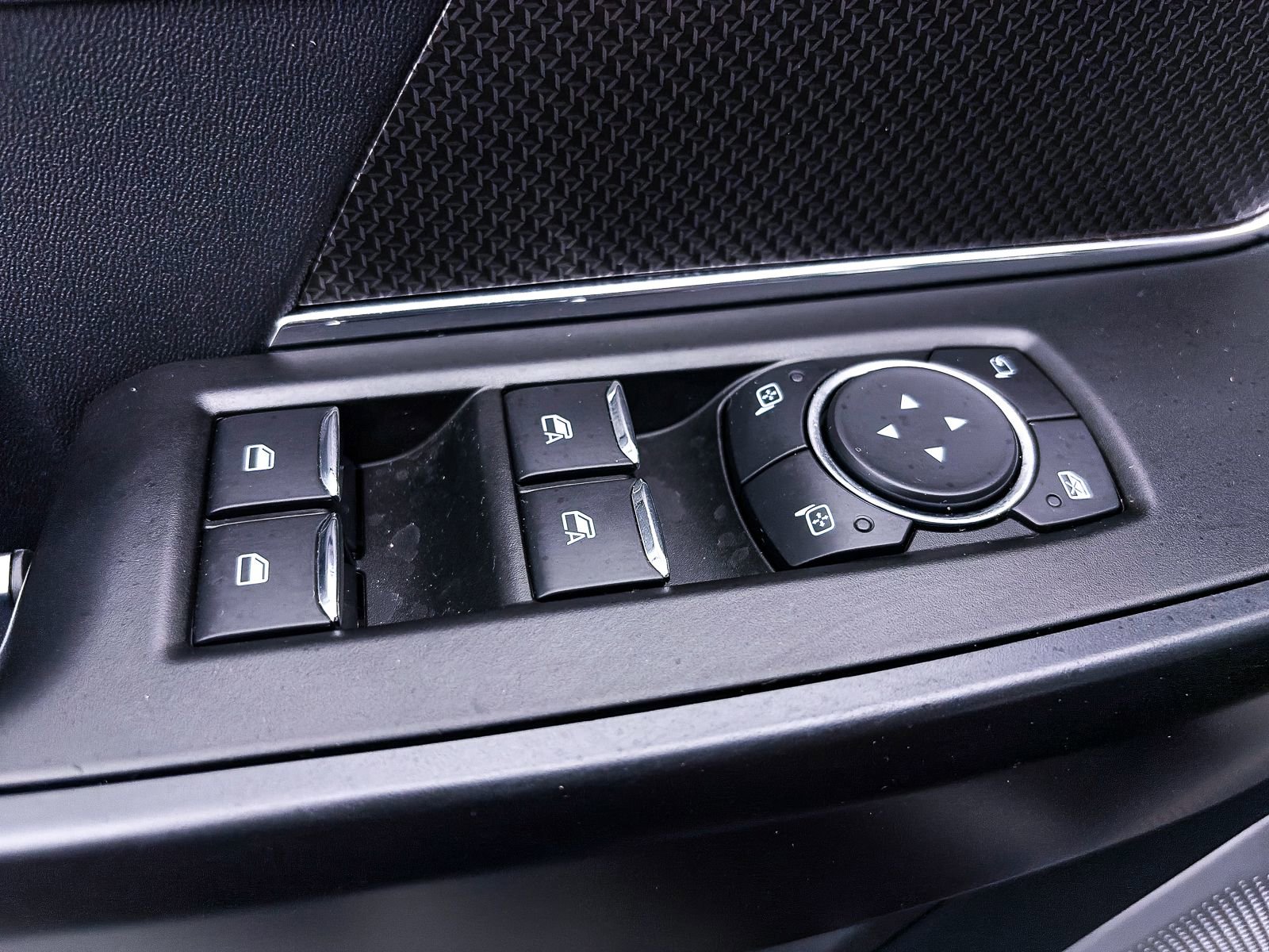 Used 2025 Ford F150 Raptor image 36