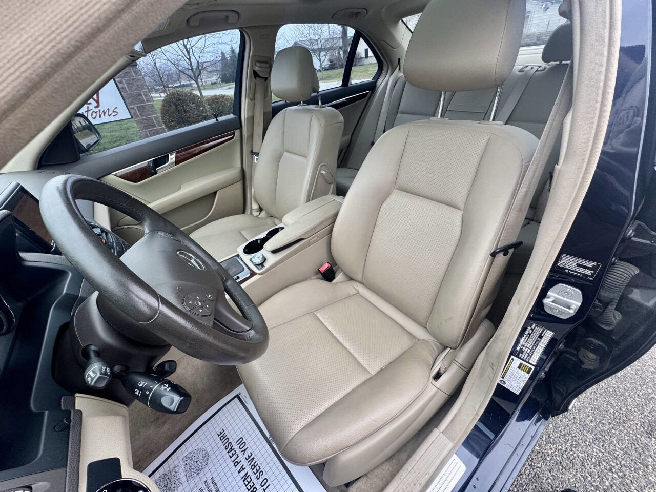 Used 2009 Mercedes-Benz C 300 4MATIC Sedan image 22