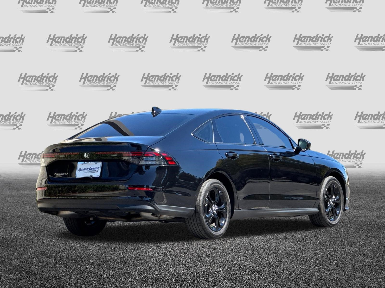 Used 2025 Honda Accord SE image 5