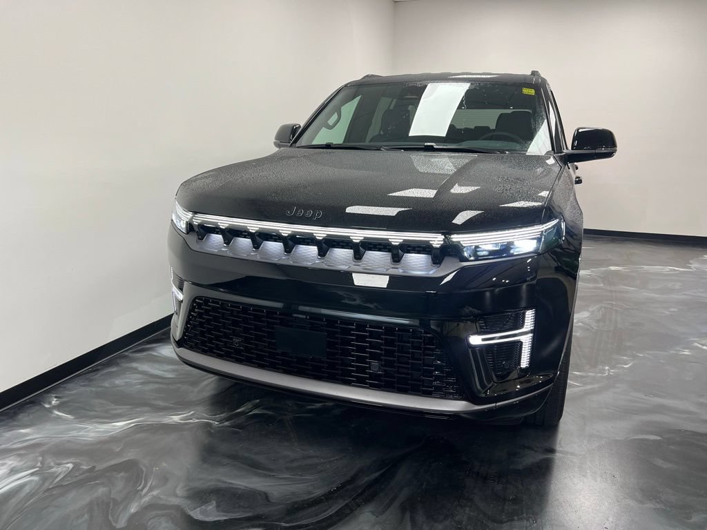 New 2026 Jeep Grand Wagoneer Limited AWD/4WD image 3