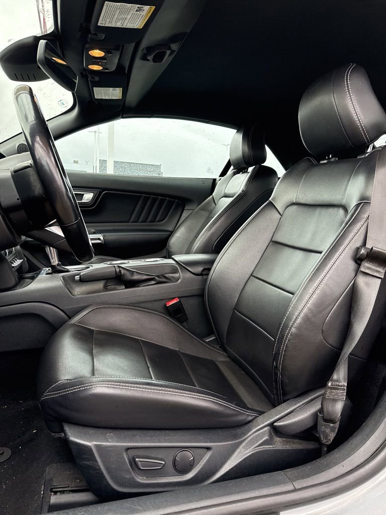 Used 2023 Ford Mustang Premium image 11