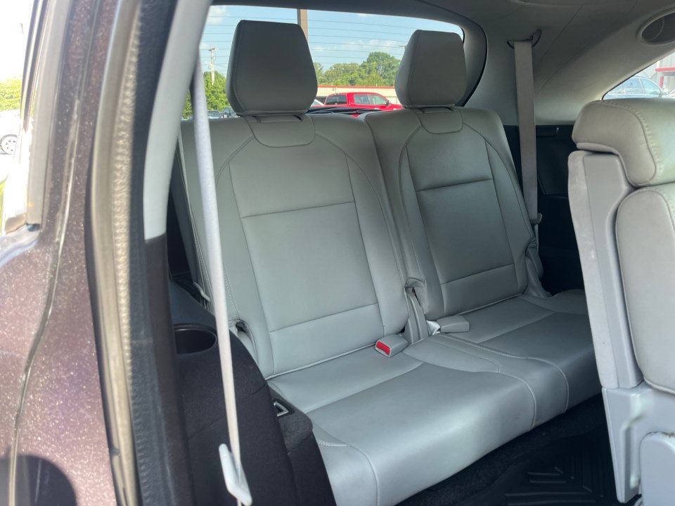 Used 2014 Acura MDX w/ Technology Package AWD/4WD image 30