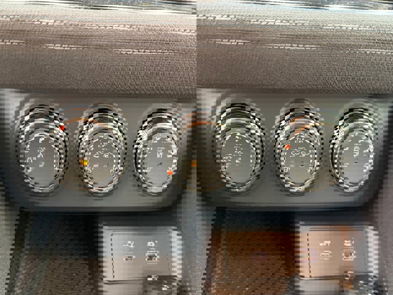 New 2026 Nissan Z Sport w/ Floor Mat Package image 12