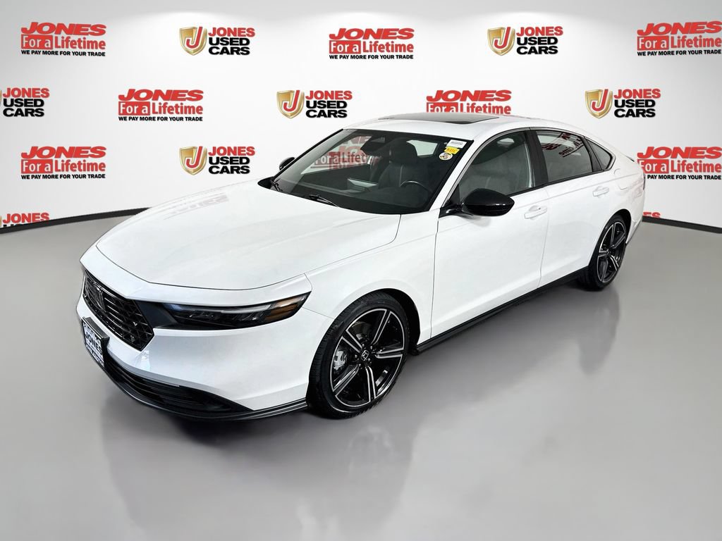 Used 2024 Honda Accord Sport image 13