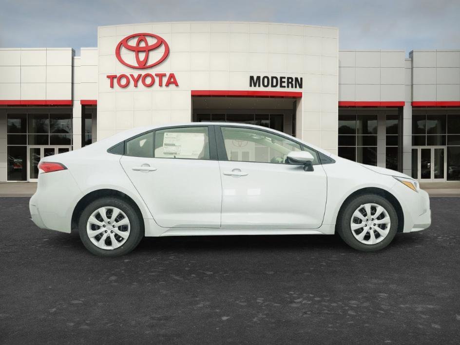 New 2026 Toyota Corolla LE FWD image 10