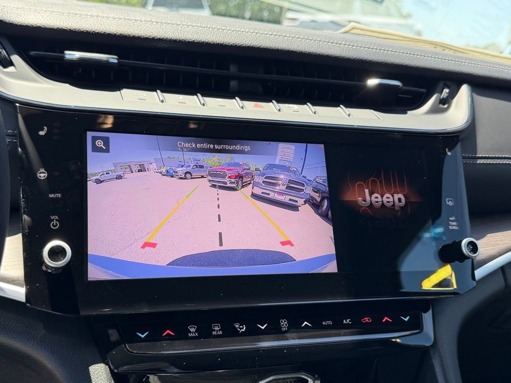 New 2026 Jeep Grand Cherokee L 4WD image 20