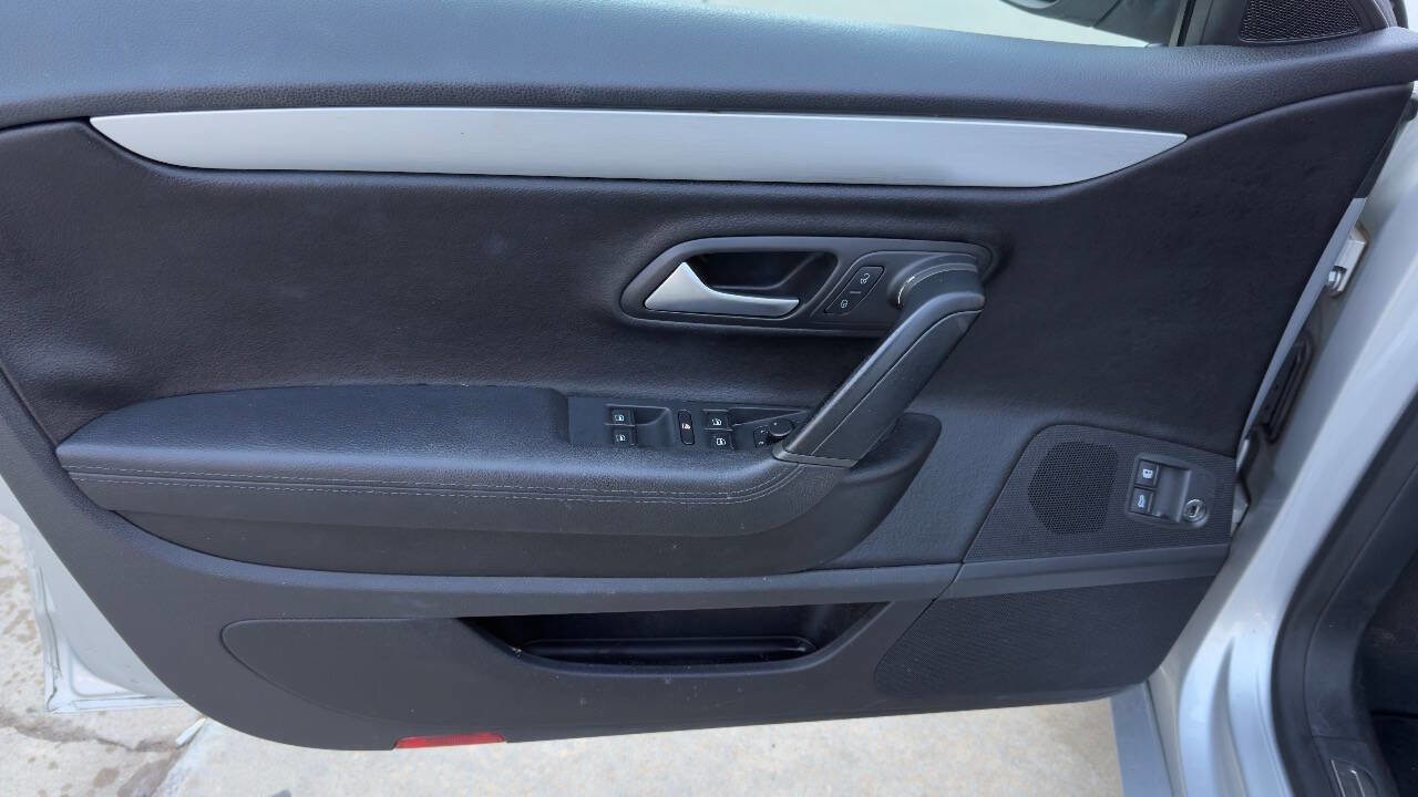 Used 2014 Volkswagen CC Sport image 20