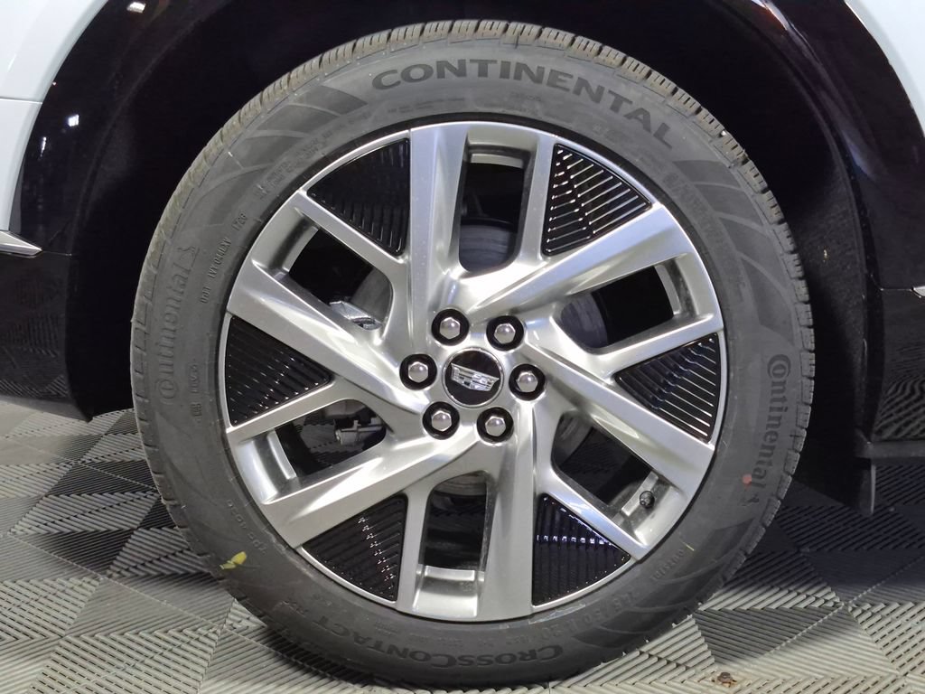 New 2027 Cadillac Optiq Premium Luxury RWD image 28