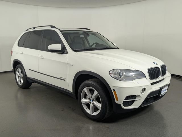 Used 2012 BMW X5 xDrive35i image 2