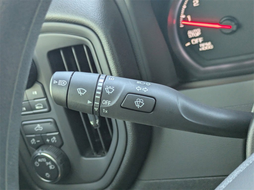 Used 2025 Chevrolet Silverado 1500 Custom image 28
