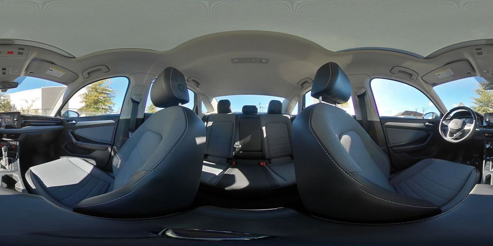 Used 2025 Volkswagen Jetta SE image 41