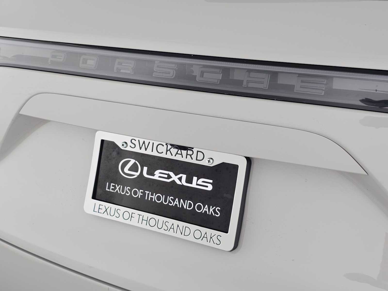 Used 2022 Porsche Cayenne Turbo S w/ Assistance Package image 13