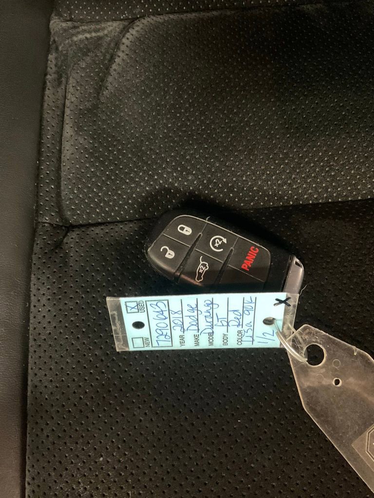 Used 2018 Dodge Durango GT image 33