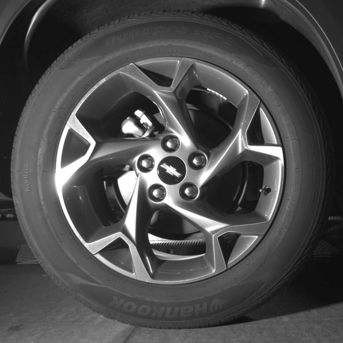 Used 2025 Chevrolet Trax LT FWD image 15