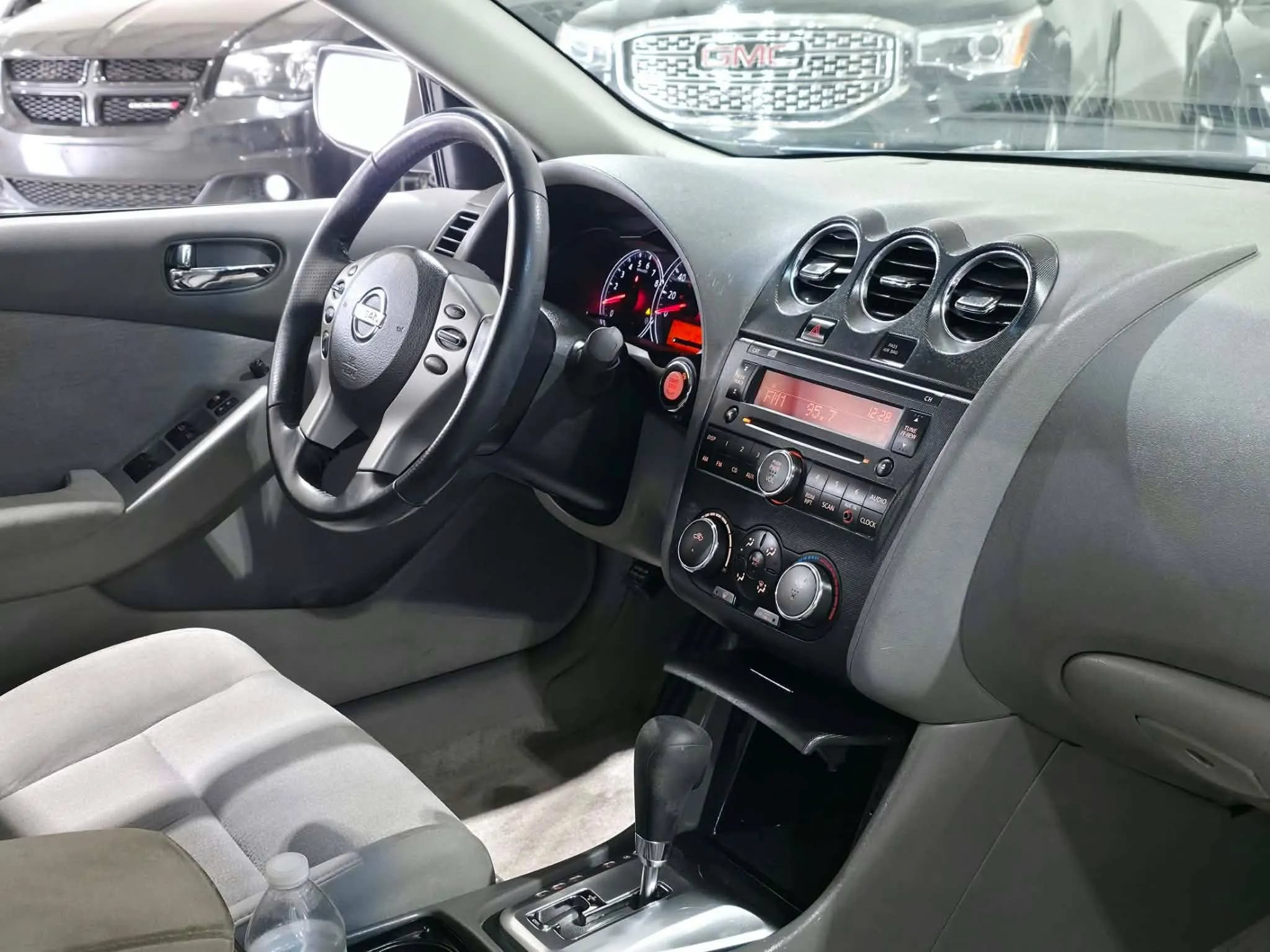 Used 2012 Nissan Altima 2.5 S w/ Convenience Pkg FWD image 17