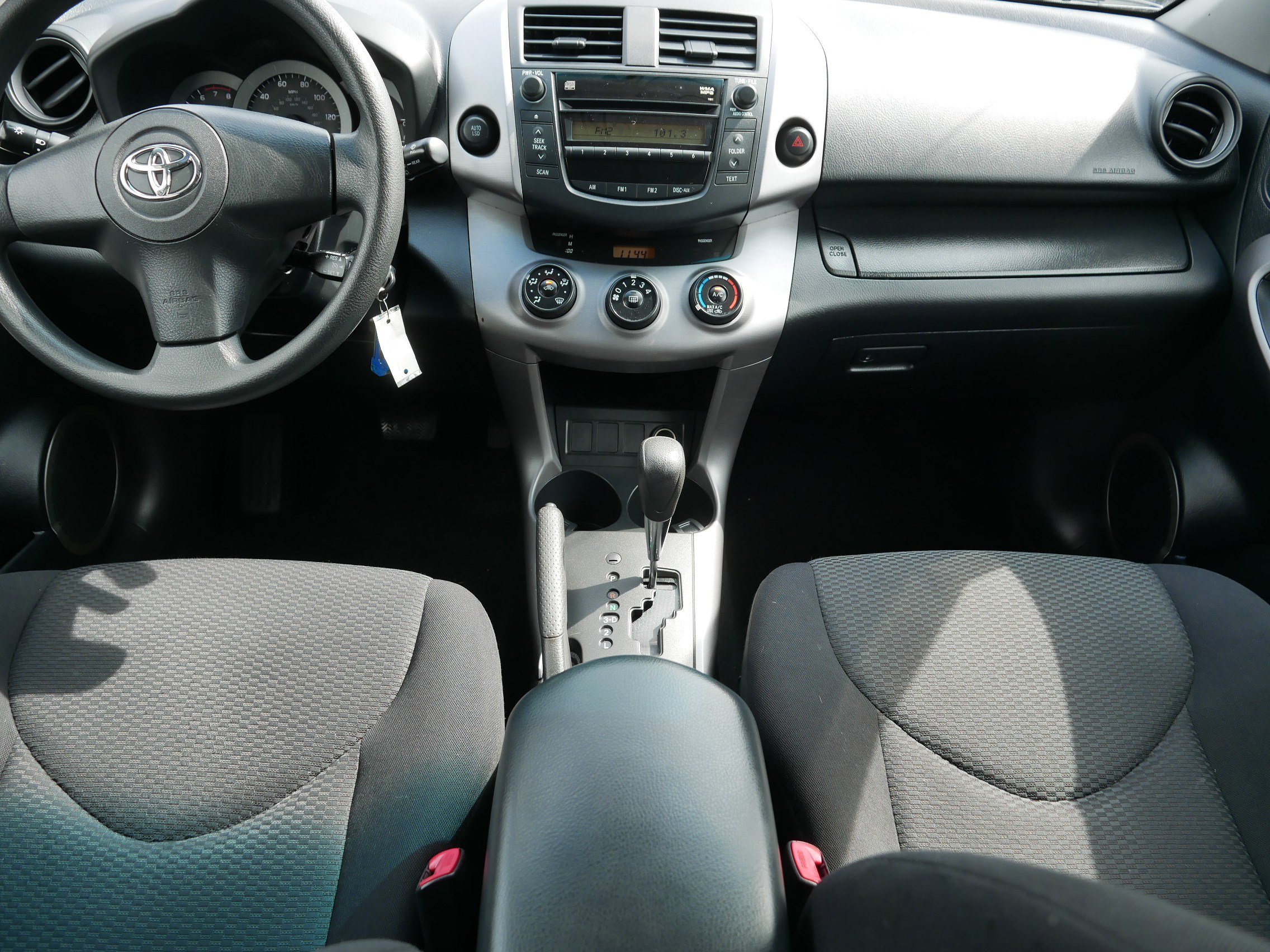 Used 2007 Toyota RAV4 Sport image 10